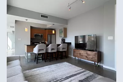 1350 Main Street #302, Sarasota, FL 34236 - Photo 3