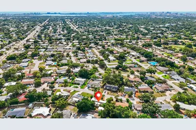 2605 Botany Avenue, Sarasota, FL 34239 - Photo 59