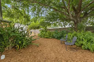 2605 Botany Ave, Sarasota, FL 34239 - Photo 43