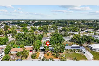 2605 Botany Avenue, Sarasota, FL 34239 - Photo 57