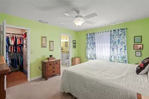 1325 Glen Oaks Dr E, Sarasota, FL 34232 - Photo 21