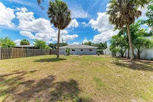 5510 21st St Ct W, Bradenton, FL 34207 - Photo 27