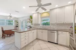 2304 63rd Street Ct W, Bradenton, FL 34209 - Photo 9