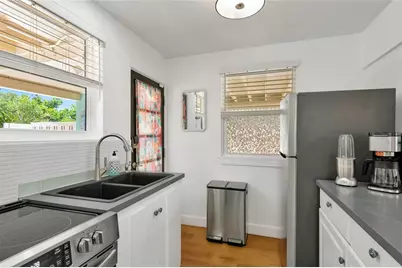 1034 N 22nd Street, Sarasota, FL 34234 - Photo 21