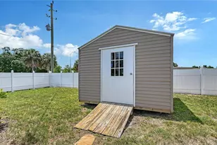 3681 Stokes Dr Dr, Sarasota, FL 34232 - Photo 35