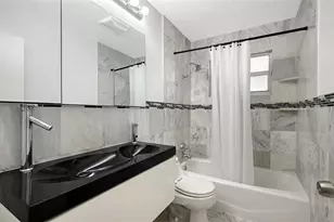3681 Stokes Dr Dr, Sarasota, FL 34232 - Photo 19