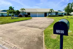 7302 9th Ave W, Bradenton, FL 34209 - Photo 3