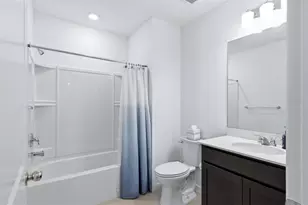 6499 Silverstar Dr, Sarasota, FL 34240 - Photo 21