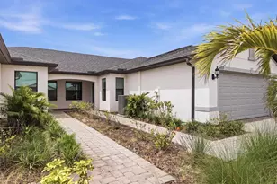 6499 Silverstar Dr, Sarasota, FL 34240 - Photo 7