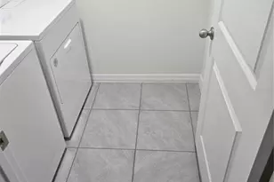 10116 Charlotte Dr., Parrish, FL 34219 - Photo 11