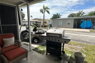 2503 16th St W, Bradenton, FL 34205 - Photo 9