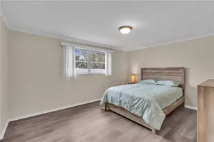 7420 Cass Cir, Sarasota, FL 34231 - Photo 11
