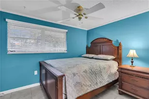 7420 Cass Cir, Sarasota, FL 34231 - Photo 19