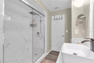 7420 Cass Cir, Sarasota, FL 34231 - Photo 27