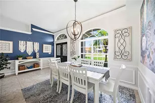 1052 W Truman St, Nokomis, FL 34275 - Photo 9