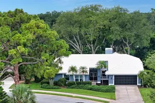 4391 Maplewood Ln, Sarasota, FL 34238 - Photo 3