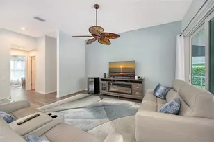 4391 Maplewood Ln, Sarasota, FL 34238 - Photo 9