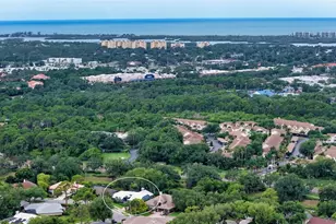 4391 Maplewood Ln, Sarasota, FL 34238 - Photo 5