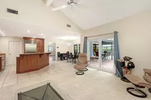 4391 Maplewood Ln, Sarasota, FL 34238 - Photo 21