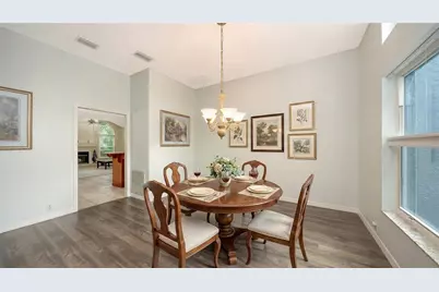 4391 Maplewood Lane, Sarasota, FL 34238 - Photo 13