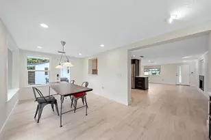 4271 Lago Way, Sarasota, FL 34241 - Photo 27