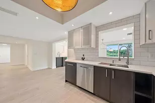 4271 Lago Way, Sarasota, FL 34241 - Photo 13