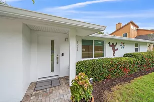 4271 Lago Way, Sarasota, FL 34241 - Photo 3