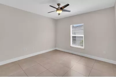 124 Tucker Avenue, Sarasota, FL 34232 - Photo 15