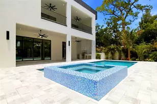 1870 Jasmine Dr, Sarasota, FL 34239 - Photo 51