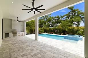 1870 Jasmine Dr, Sarasota, FL 34239 - Photo 53