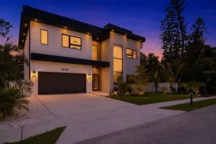 1870 Jasmine Dr, Sarasota, FL 34239 - Photo 57