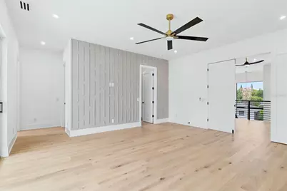 1870 Jasmine Drive, Sarasota, FL 34239 - Photo 27