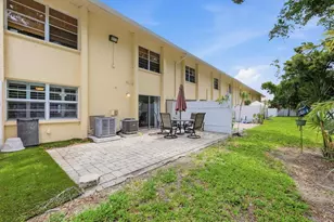 4805 Rilma Ave, Sarasota, FL 34234 - Photo 23