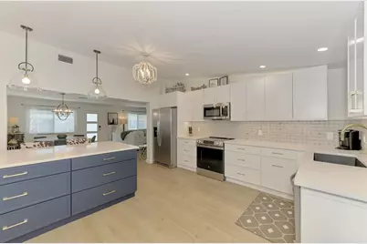 2120 Craft Lane, Sarasota, FL 34239 - Photo 15