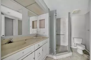 2404 Ave A, Bradenton Beach, FL 34217 - Photo 19