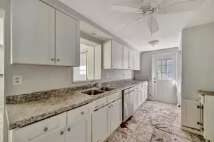 2404 Ave A, Bradenton Beach, FL 34217 - Photo 13