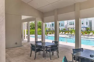 2329 Lindstrom St, Sarasota, FL 34236 - Photo 27