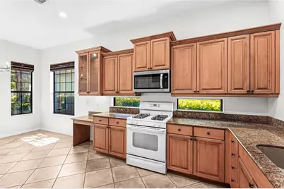 7216 Presidio Glen, Lakewood Ranch, FL 34202 - Photo 9