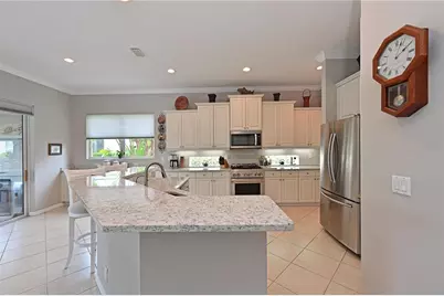 7106 Orchid Island Place, Lakewood Ranch, FL 34202 - Photo 13