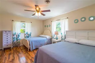 2521 Webber St, Sarasota, FL 34239 - Photo 11