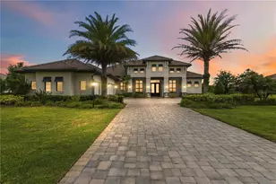 8452 Lindrick Ln, Bradenton, FL 34202 - Photo 3
