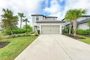 5564 Summit Gln, Bradenton, FL 34203 - Photo 1