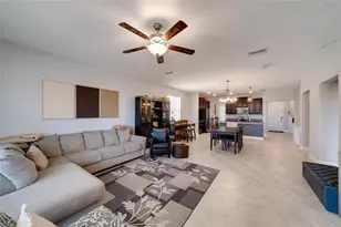 9646 Ivory Dr, Ruskin, FL 33573 - Photo 11