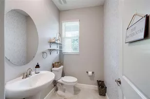 9646 Ivory Dr, Ruskin, FL 33573 - Photo 7