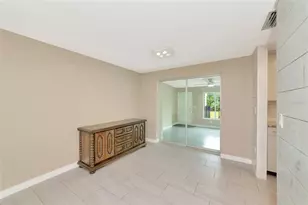 6211 Canary St, Sarasota, FL 34241 - Photo 7