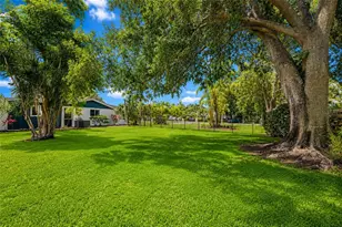 6211 Canary St, Sarasota, FL 34241 - Photo 49