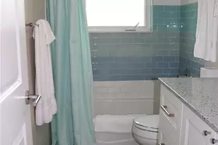 1421 14th St N, Saint Petersburg, FL 33704 - Photo 37