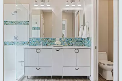 1421 14th Street N, Saint Petersburg, FL 33704 - Photo 23