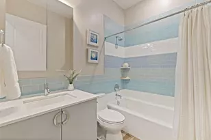 1421 14th St N, Saint Petersburg, FL 33704 - Photo 27