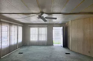 3329 Oakwood Blvd S, Sarasota, FL 34237 - Photo 5